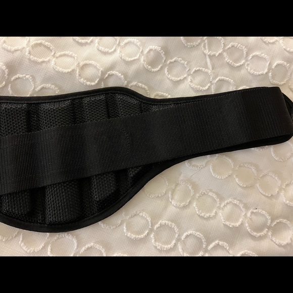 Nike Structured Training Belt 2.0 Size Medium M Black Volt New NWT Weights Fit - Picture 3 of 9
